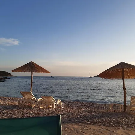 Pjescana Uvala App. Tea Lejlighed *